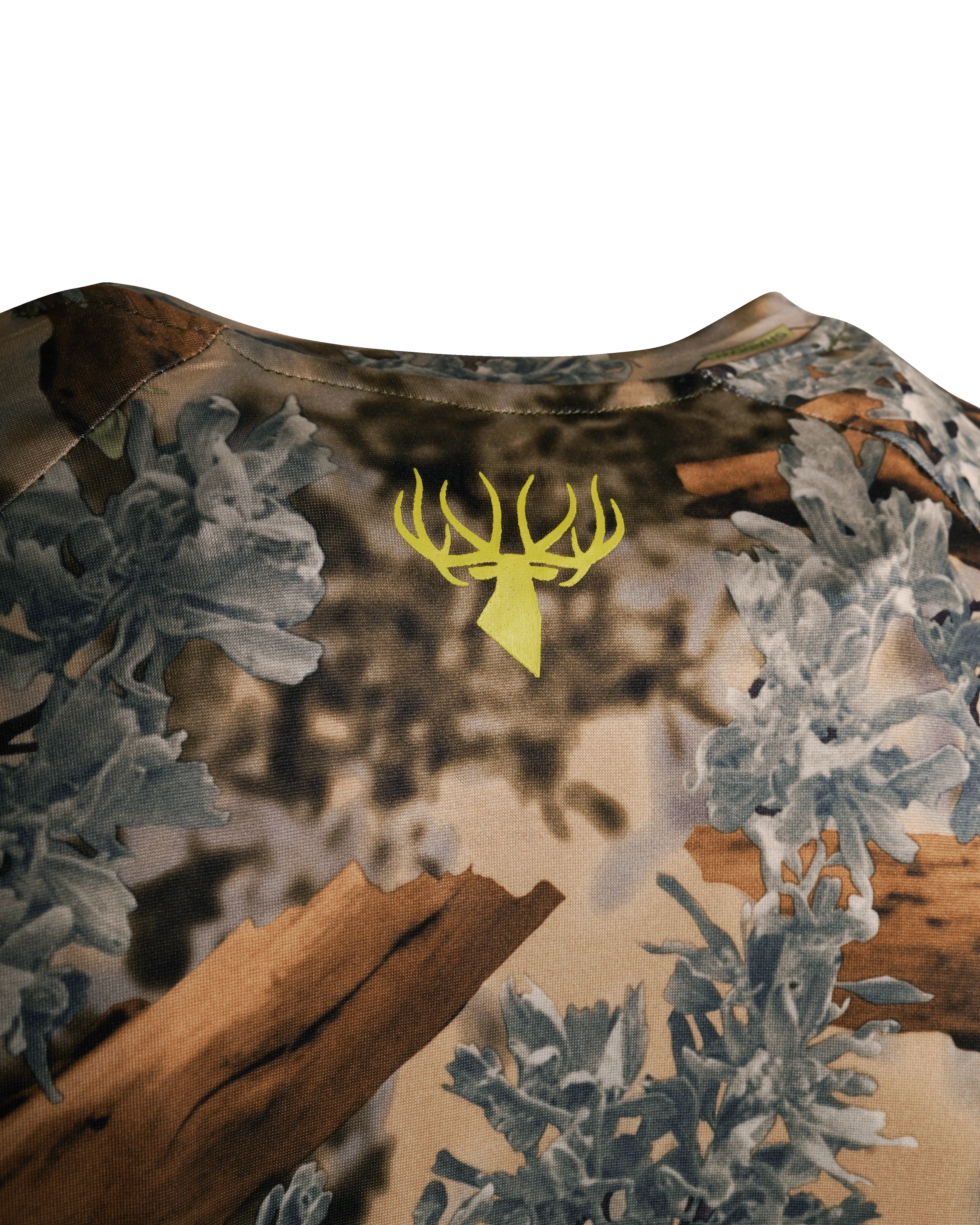 XKG Performance Long Sleeve Tee - Image 10