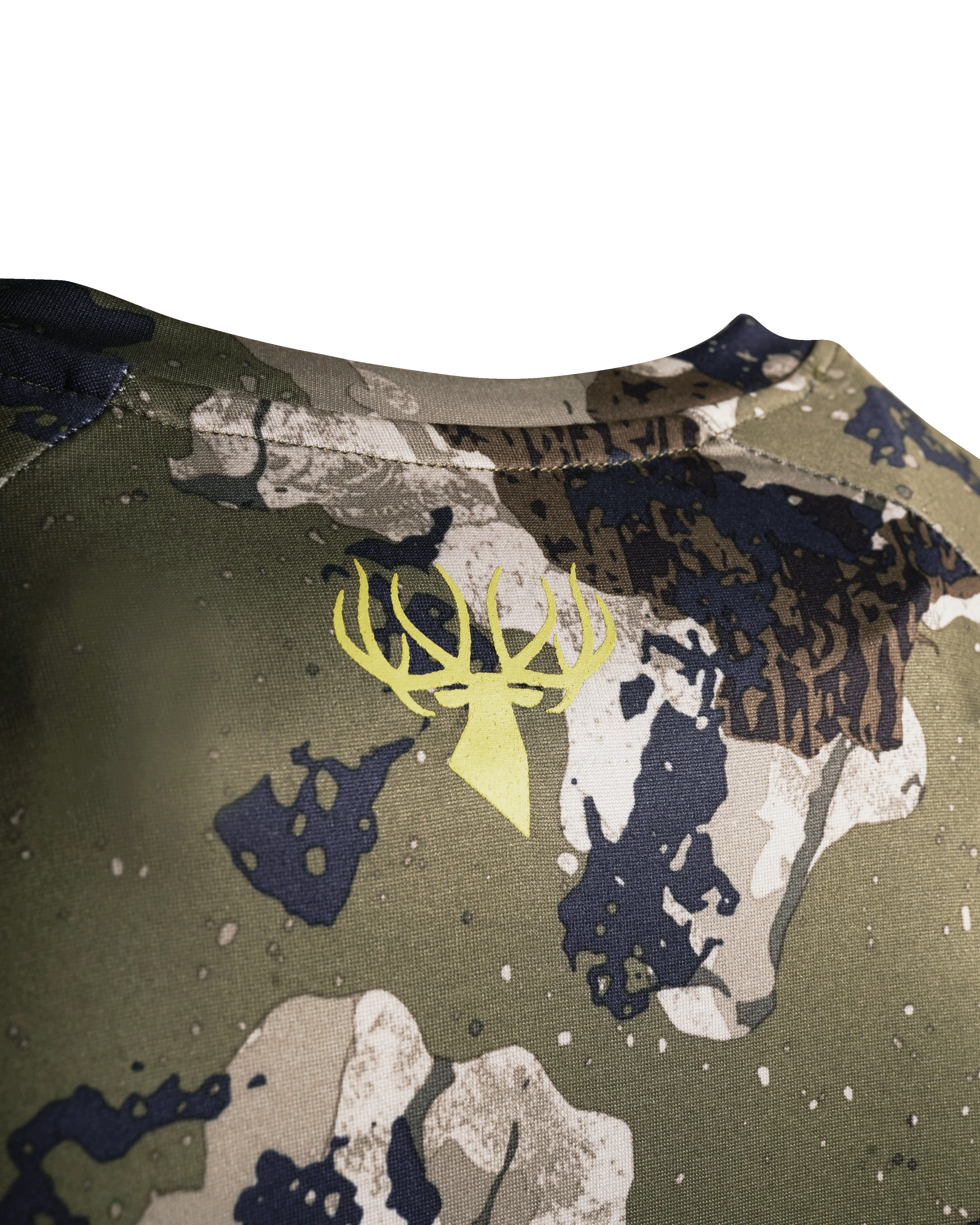 XKG Performance Long Sleeve Tee - Image 15